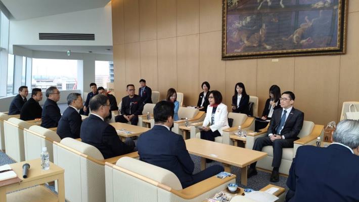 康議長率高雄市議會代表團拜會橫濱市議會。(共7張)-2