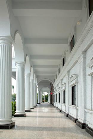 議會外部走廊(共1張)-1